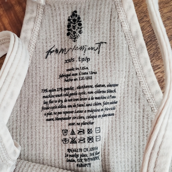 ๐ธ Free People Happiness Runs Crop Tank Top ๐ธ - Picture 6 of 16